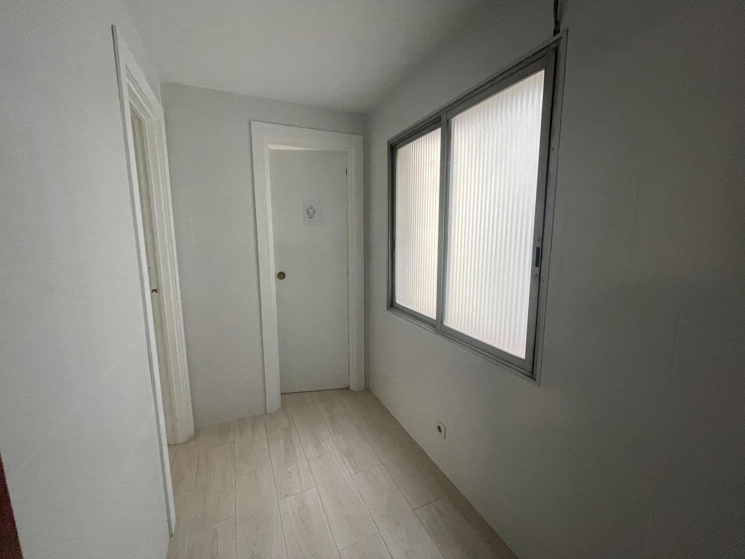 Oficinas reformadas en alquiler en San Prudencio 8, Vitoria-Gasteiz - imagen 11