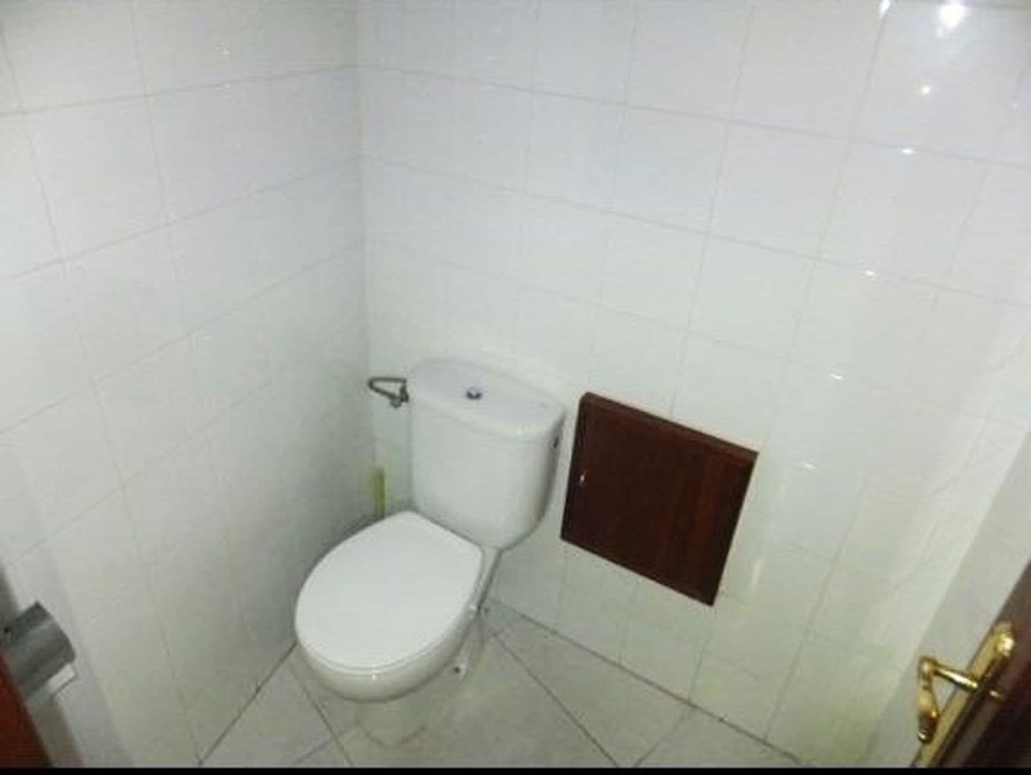 SE VENDE LOCAL EN LA REFORMADA CALLE ALDAVE - imagen 5