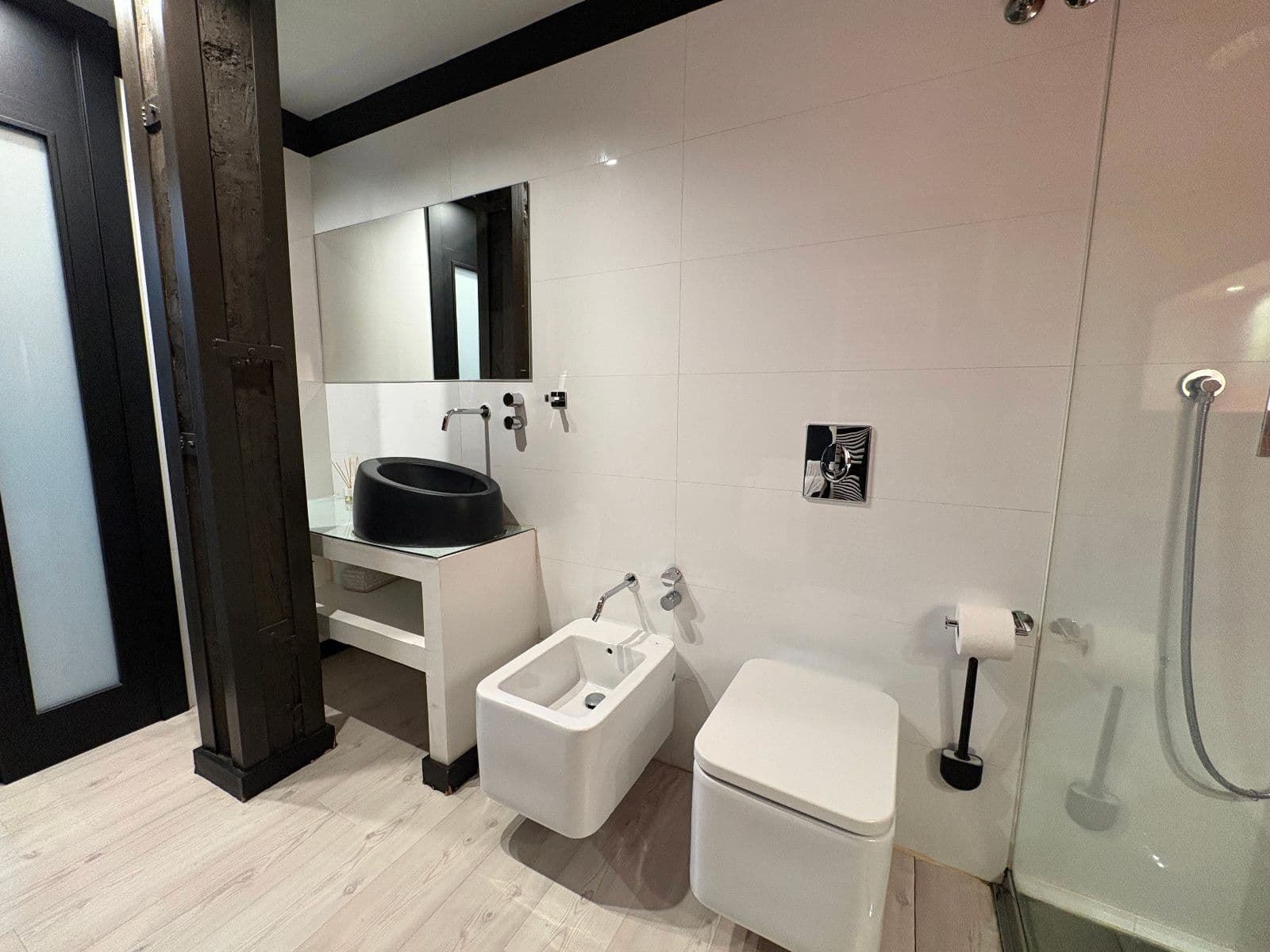 SE VENDE  piso de 230 m² con terraza japonesa en pleno centro - imagen 41