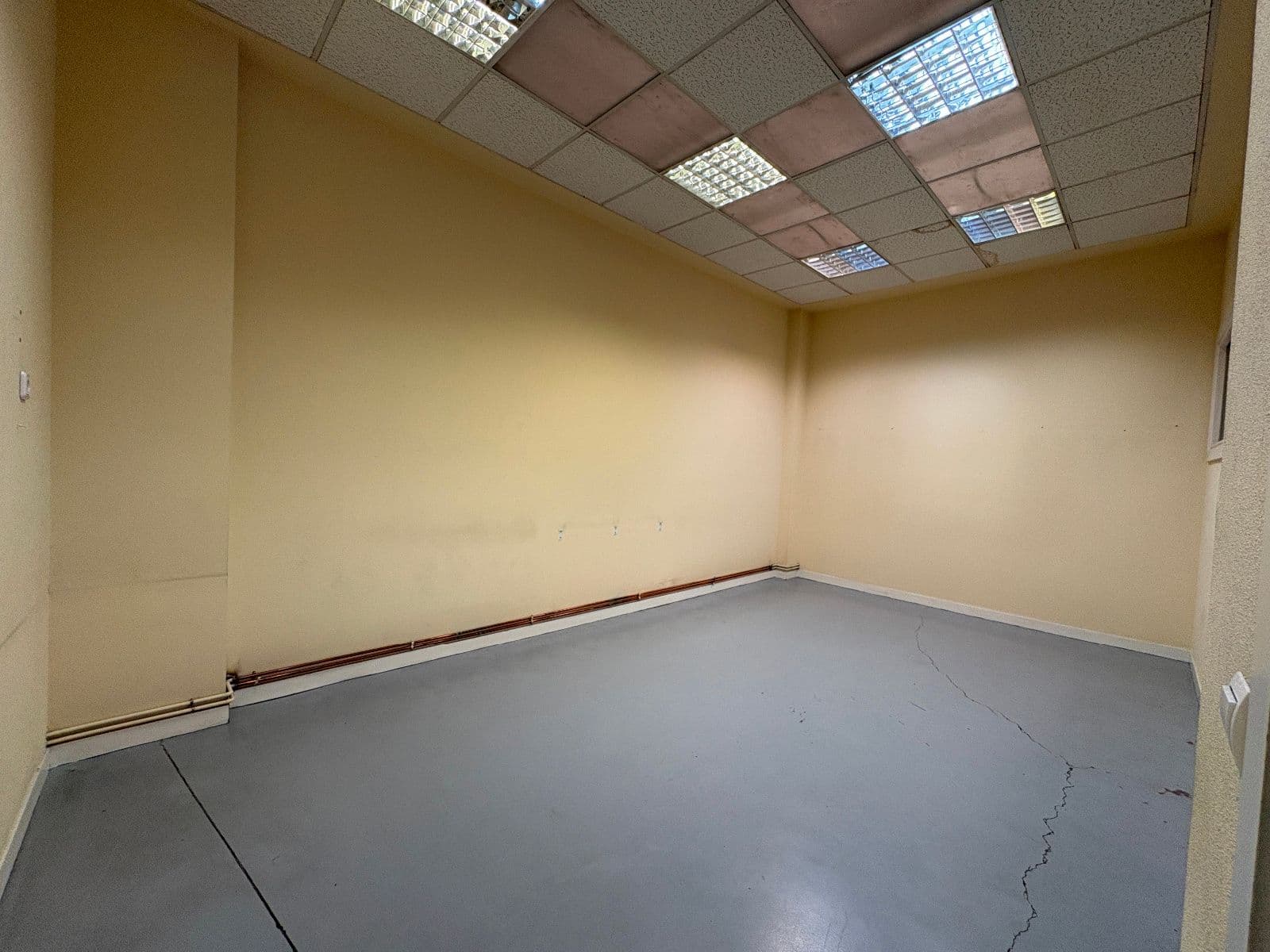 Local comercial en venta en calle Badaia, 25 – Zona Palacio de Congresos - imagen 4