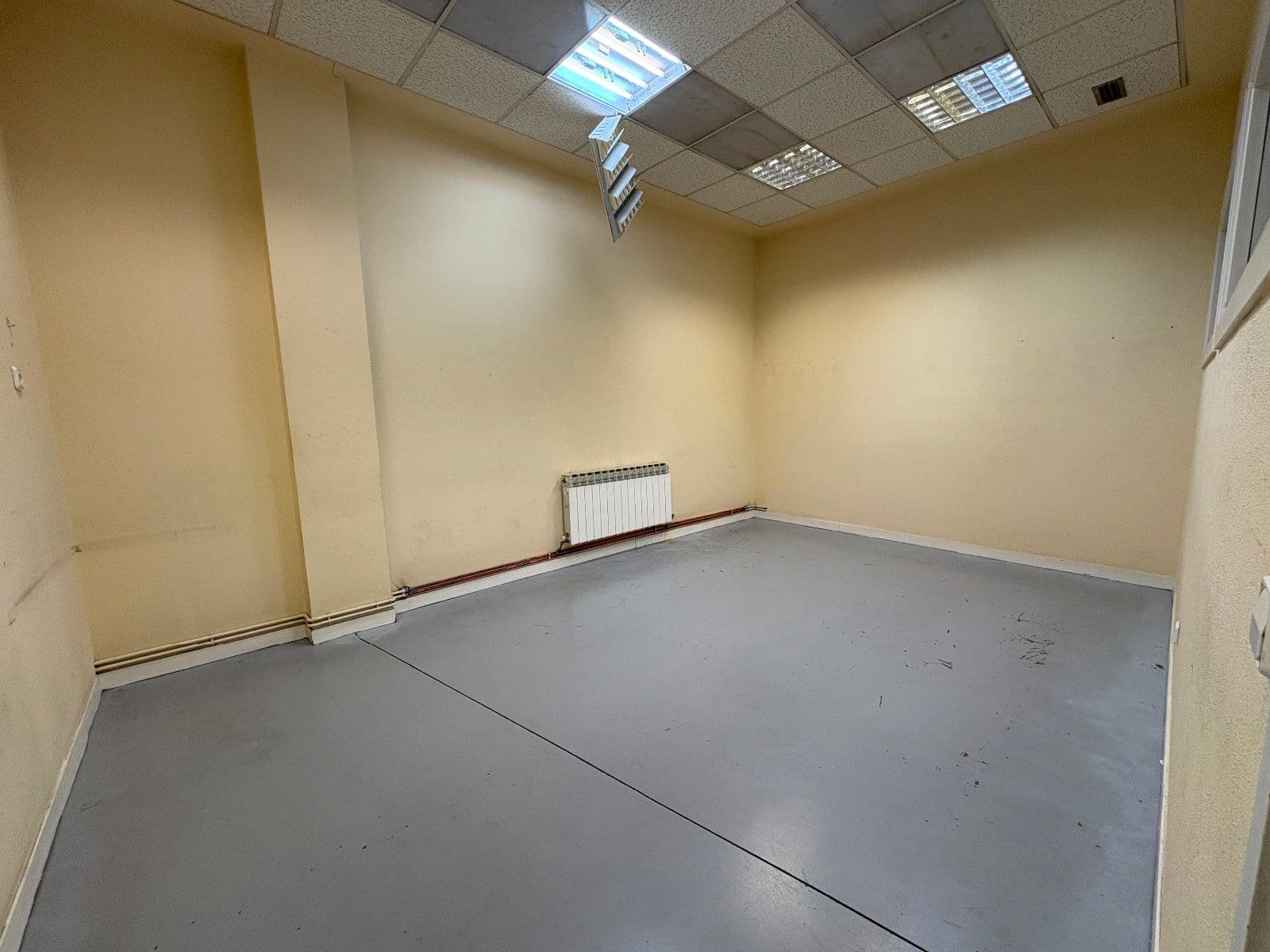 Local comercial en venta en calle Badaia, 25 – Zona Palacio de Congresos - imagen 11