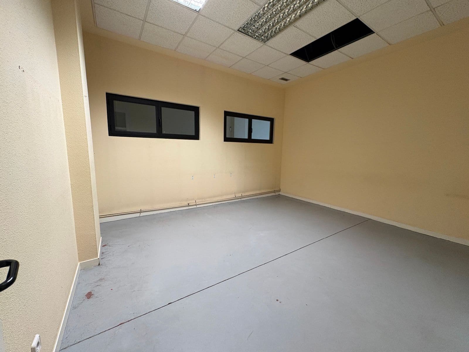 Local comercial en venta en calle Badaia, 25 – Zona Palacio de Congresos - imagen 21