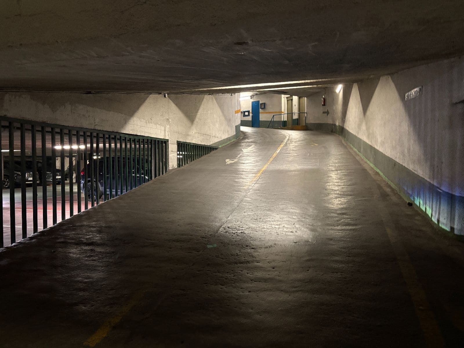 Plaza de garaje doble longitudinal en venta en General Álava 10 - imagen 9