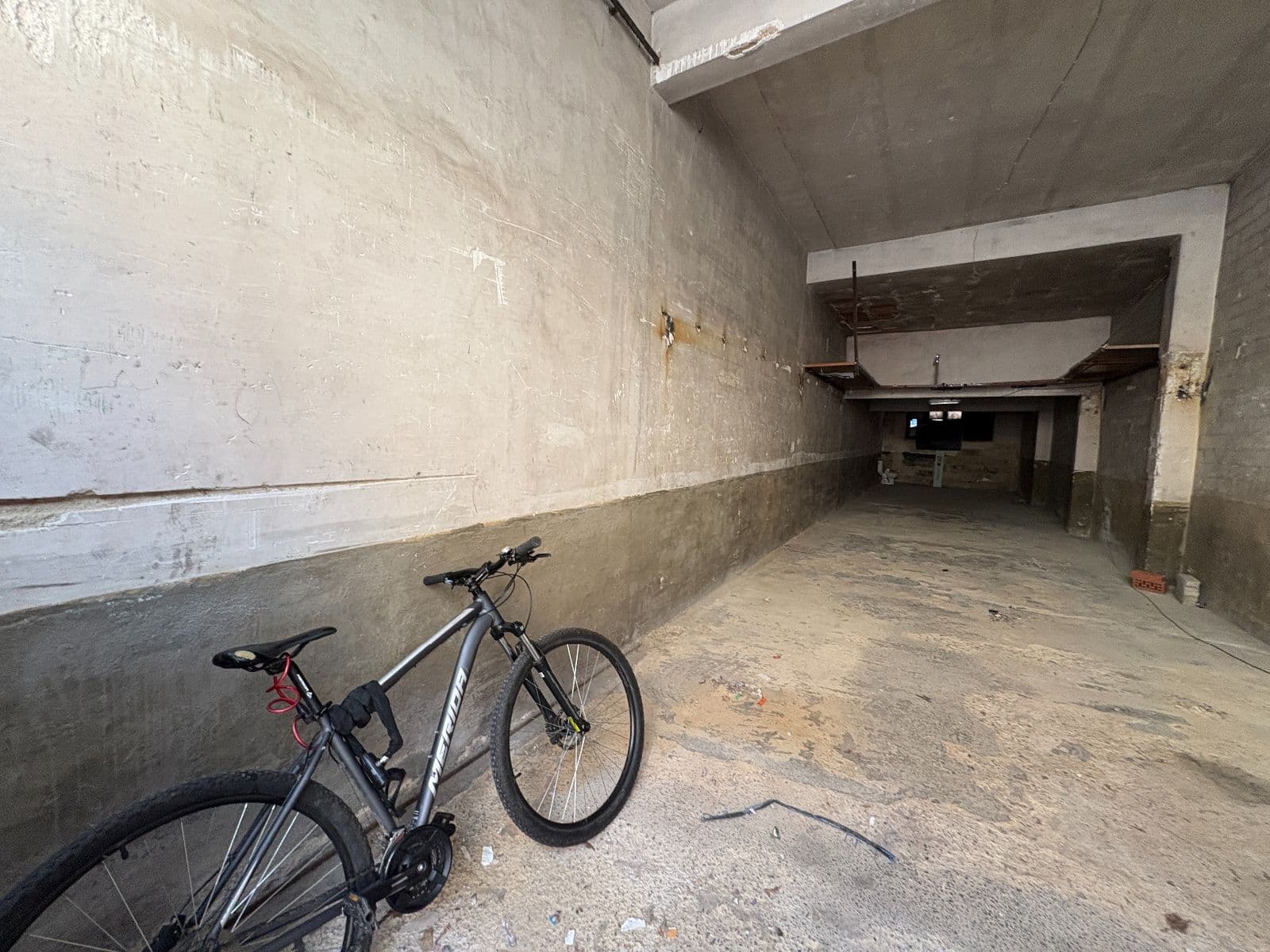 Se vende local en Calle Barrancal - imagen 14
