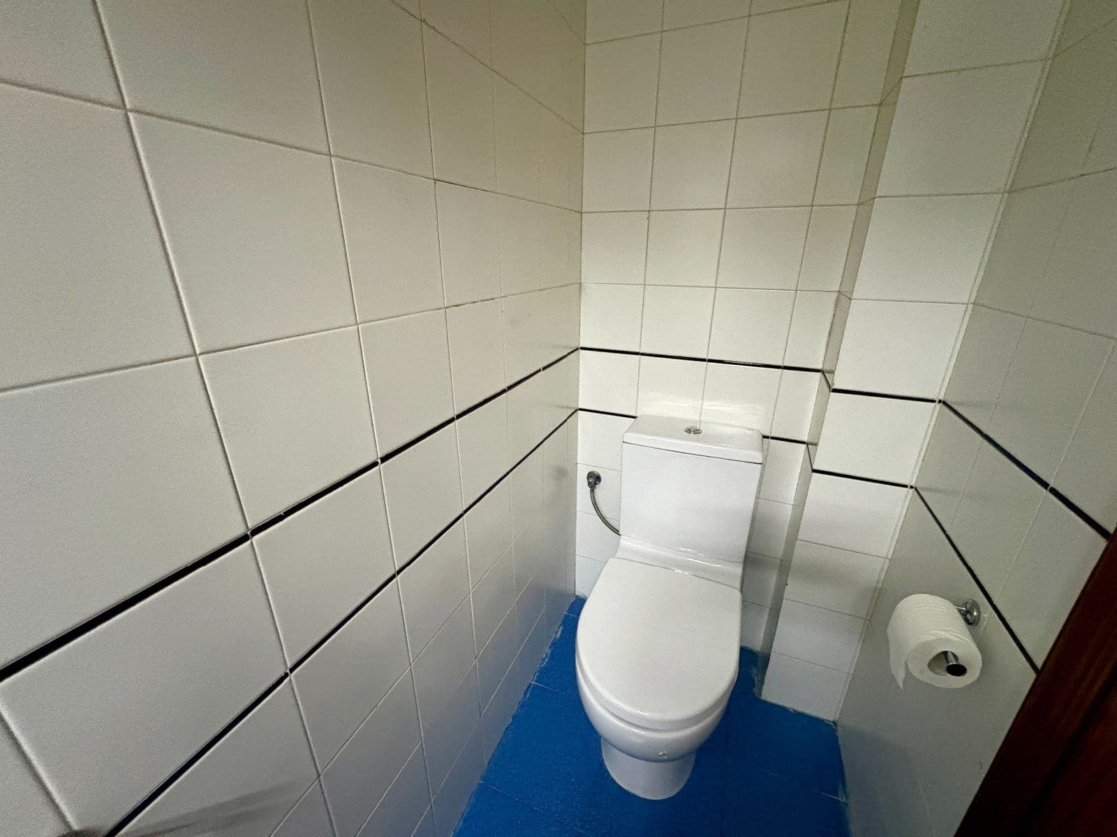 Se vende piso en calle San Antonio de 98m2 y dos habitaciones . - imagen 23