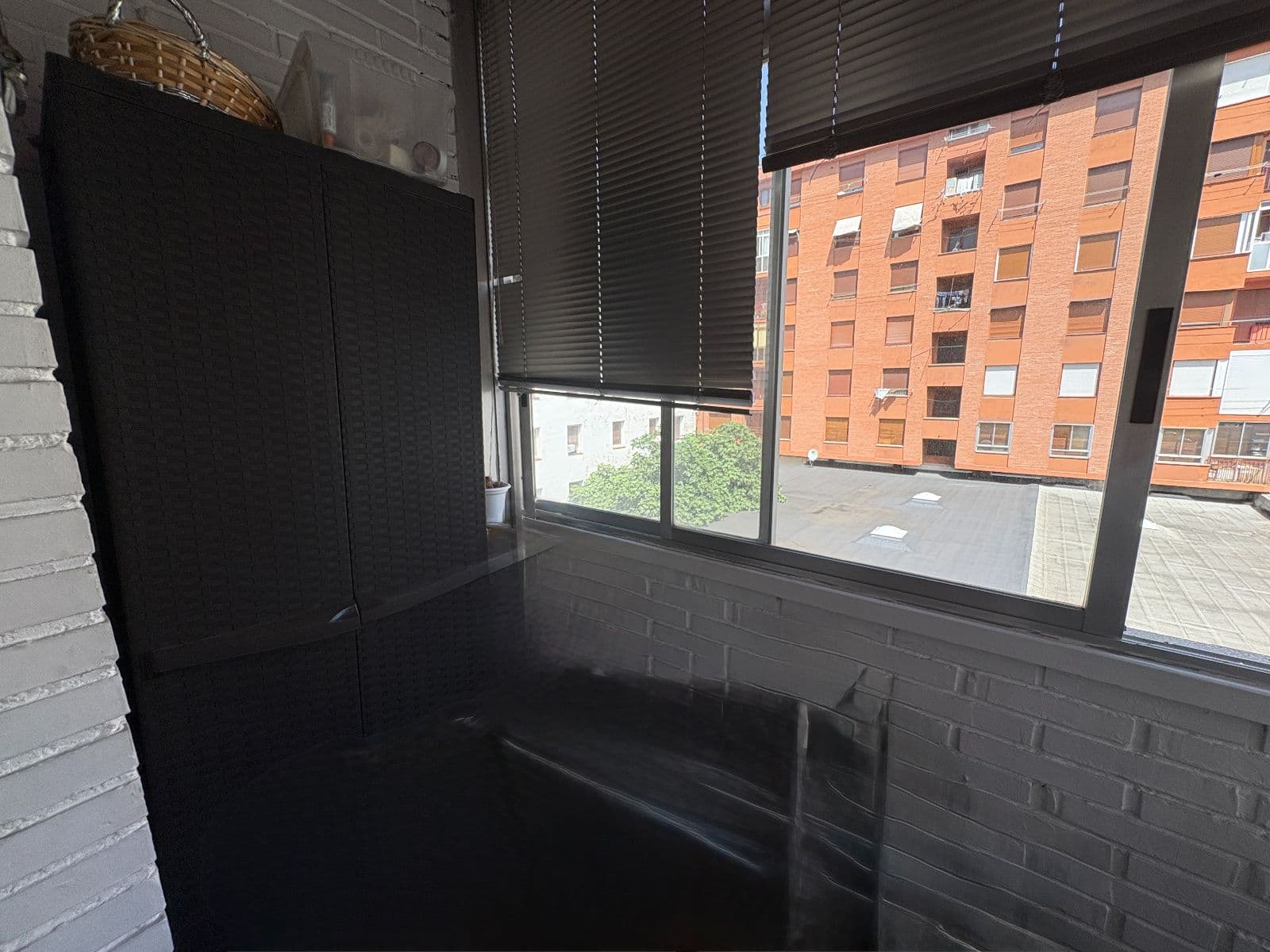 Se vende piso junto a Avenida Gasteiz - imagen 20