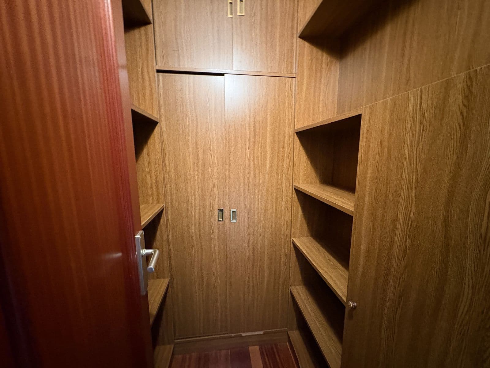 Se vende piso en Florida con garaje y txoko - imagen 50