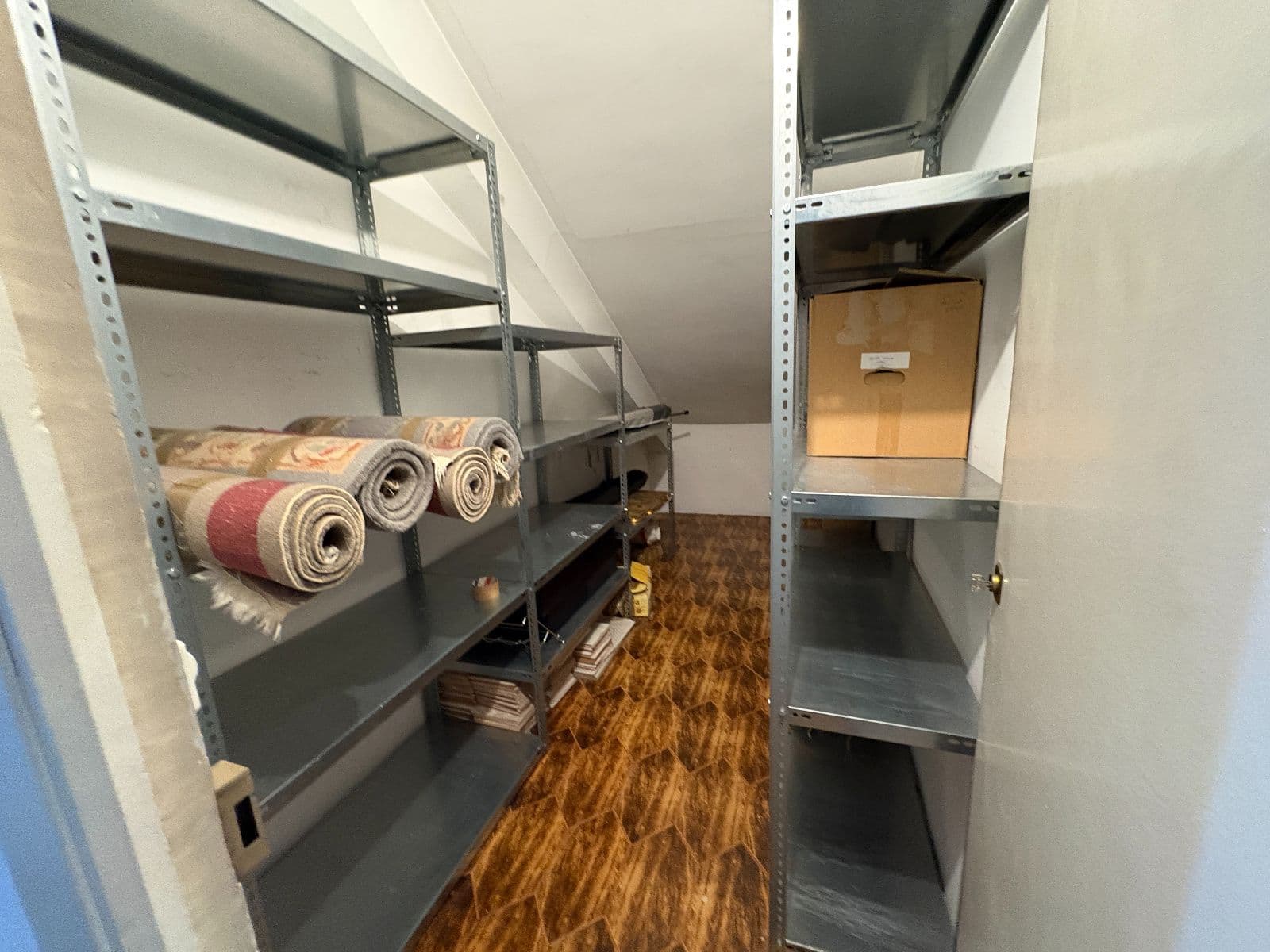 Se vende piso en Florida con garaje y txoko - imagen 53
