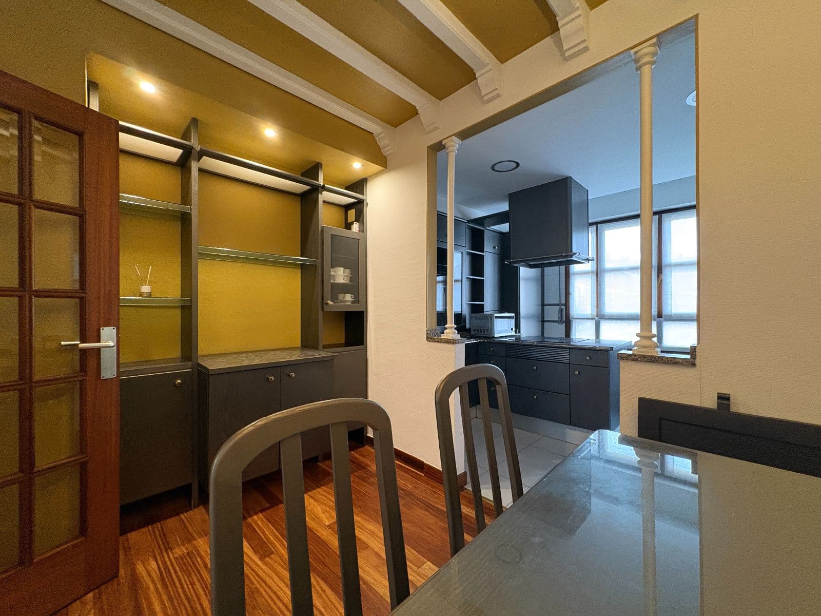 Se vende piso en Florida con garaje y txoko - imagen 18