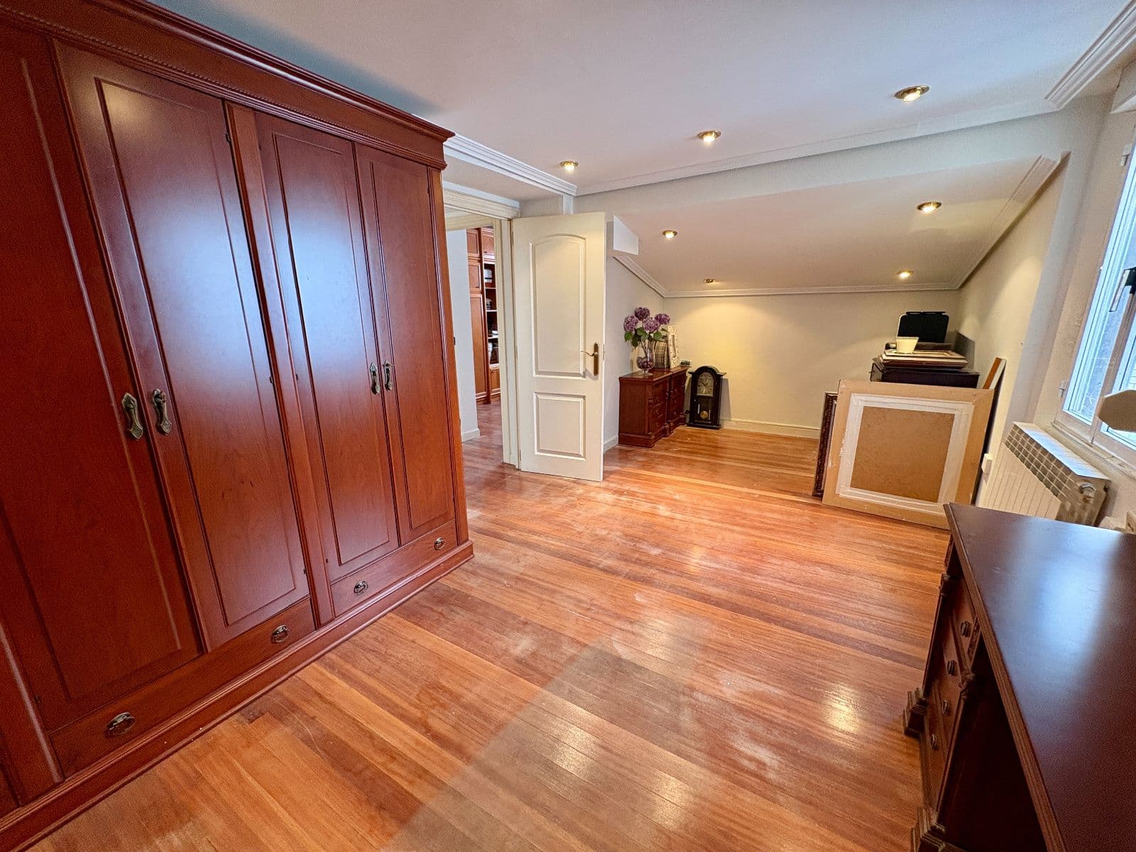 SE VENDE piso con ascensor en San Antonio - imagen 14