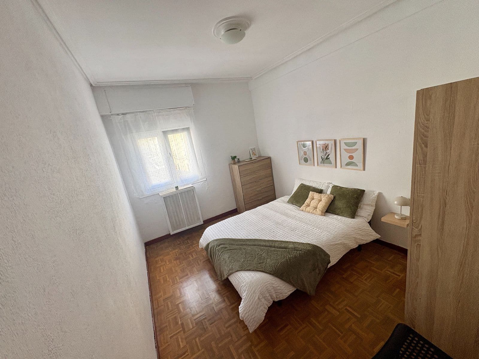 SE VENDE piso en Santa Isabel con ascensor - imagen 14