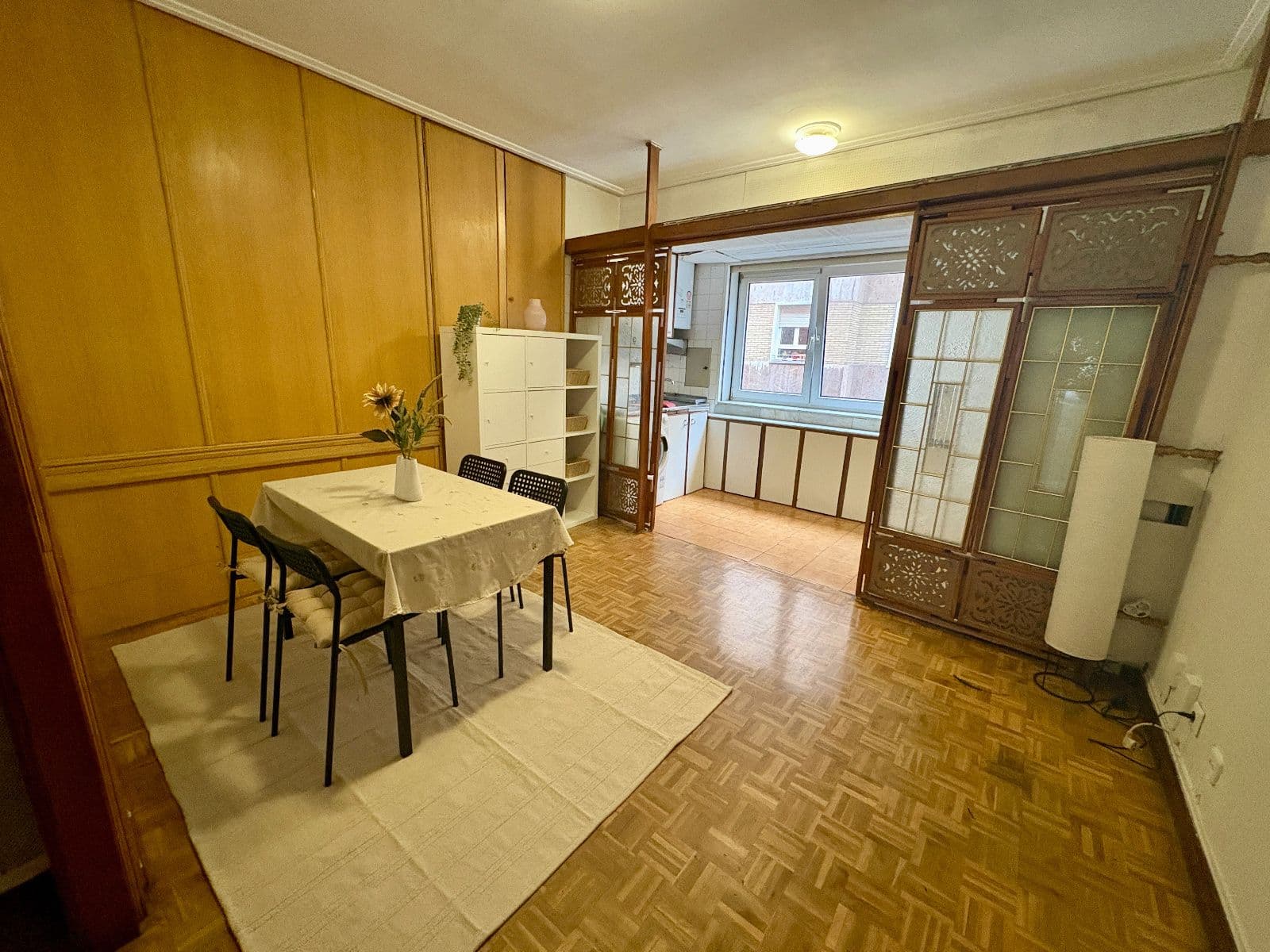 SE VENDE piso en Santa Isabel con ascensor - imagen 3