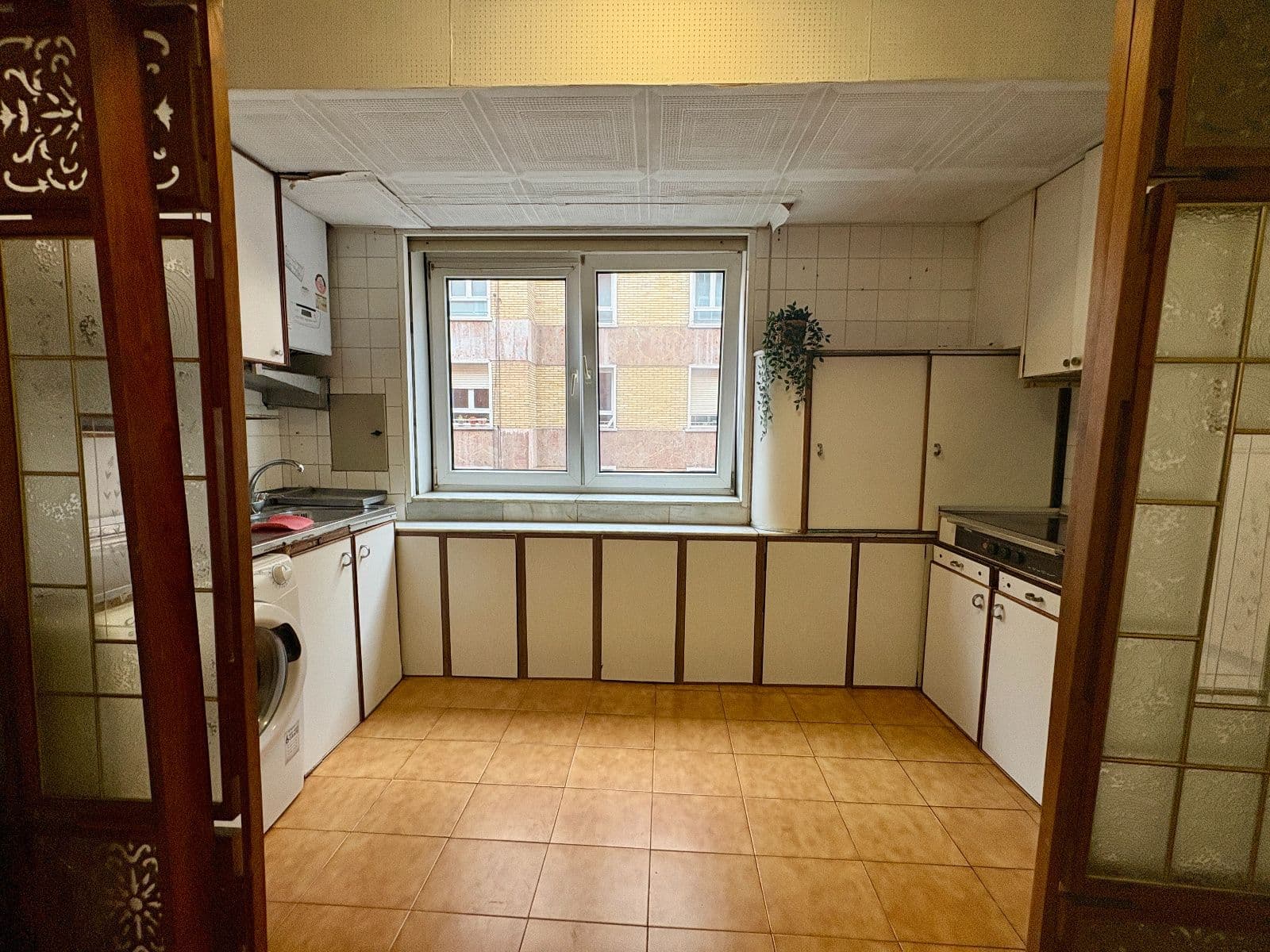SE VENDE piso en Santa Isabel con ascensor - imagen 5