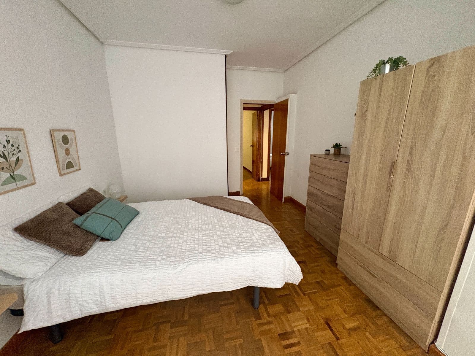 SE VENDE piso en Santa Isabel con ascensor - imagen 19