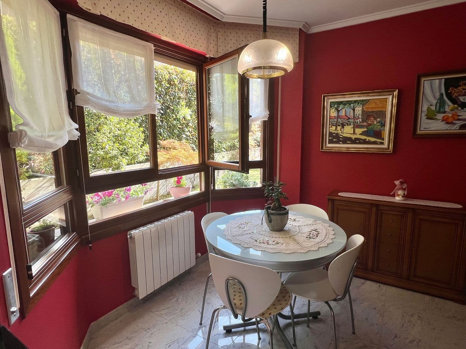 SE VENDE adosado con jardín en Zabalgana - imagen 15