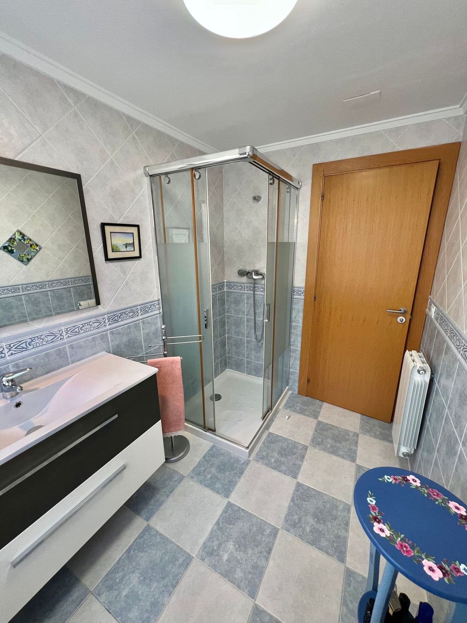 SE VENDE adosado con jardín en Zabalgana - imagen 31