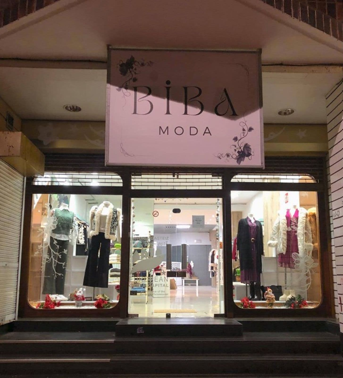 SE VENDE Y SE ALQUILA LOCAL COMERCIAL EN AVENIDA GASTEIZ