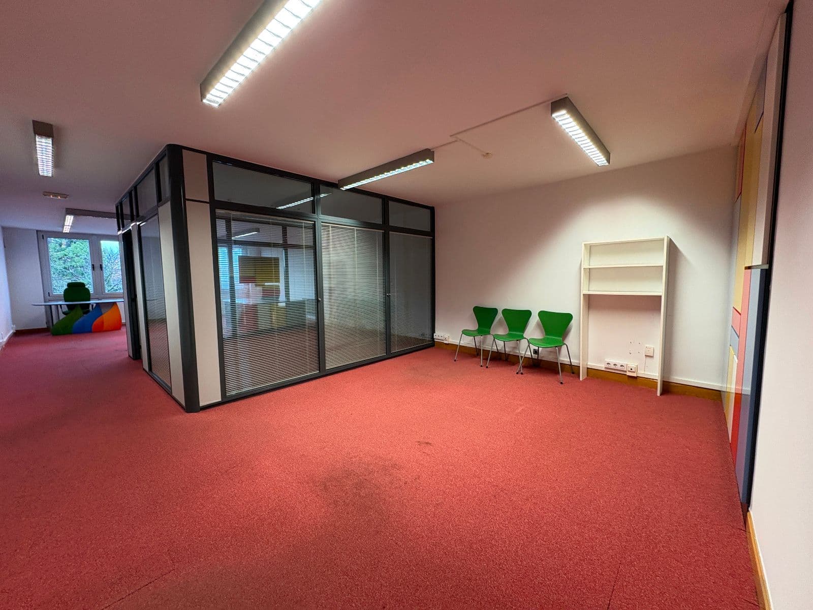 SE VENDE OFICINA DE 75M2 EN GENERAL ALAVA 10